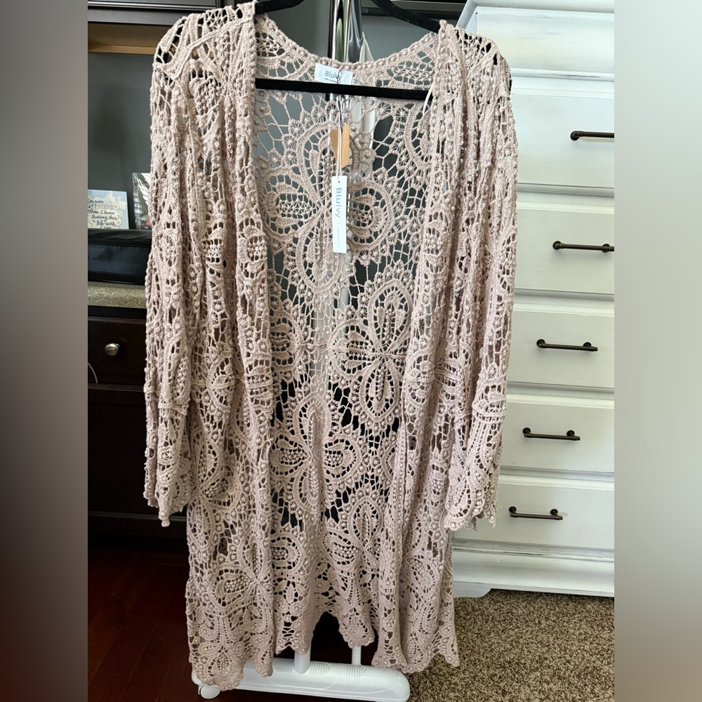 Crochet Lace Cardigan in Beige